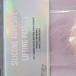 Silicone adhesive lifting pasties